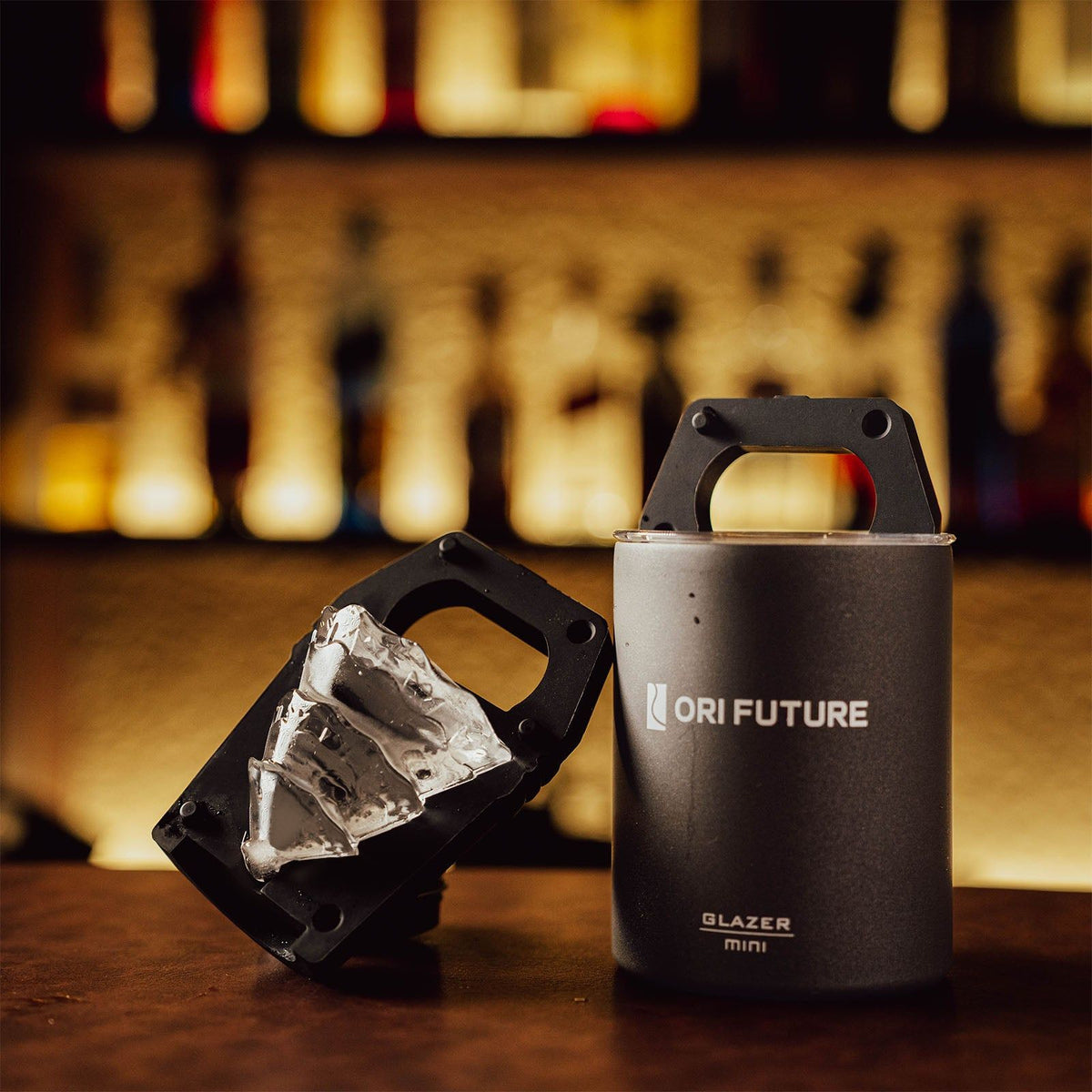Tips to Prevent Cloudy Ice in Whiskey for Christmas Parties