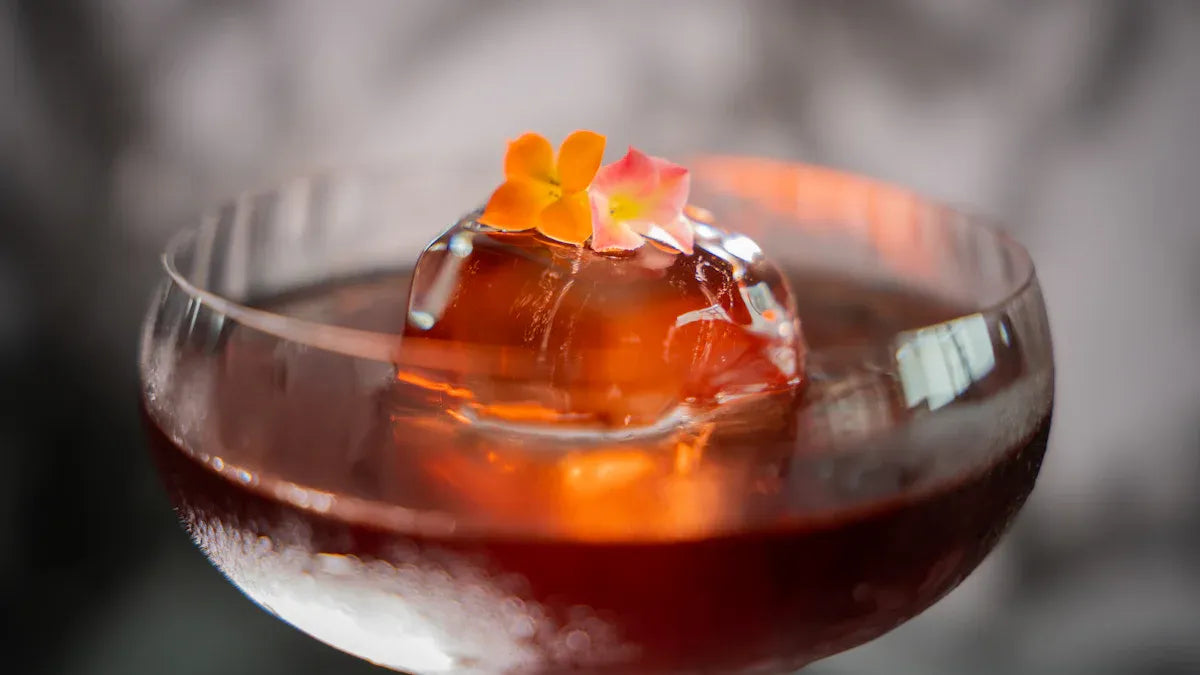 Which meltdown diamond ice press makes cocktails cooler at home