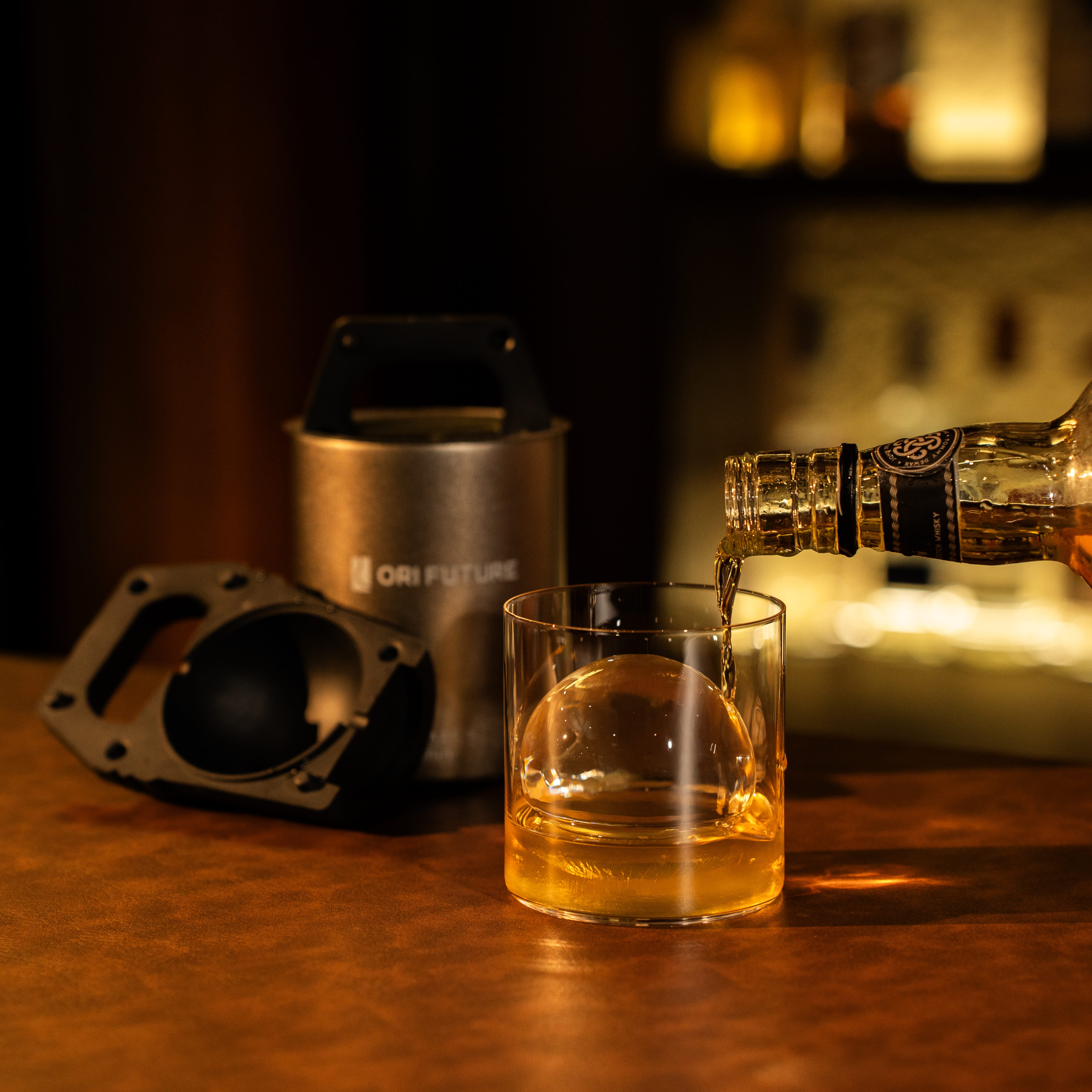 GLAZER mini Whiskey ice ball machine: 100% Clear Ice Mold with Various Shapes | Take ICE Easy!