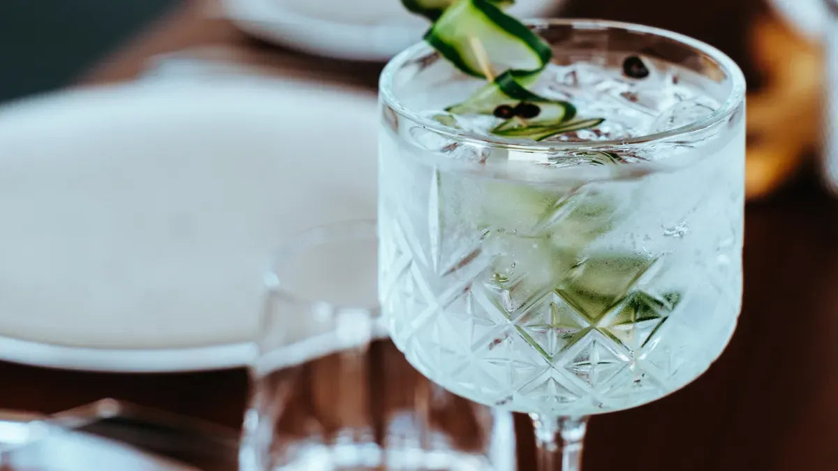 Fever Tree Gin and Tonic Crackers That Will Wow Your Guests