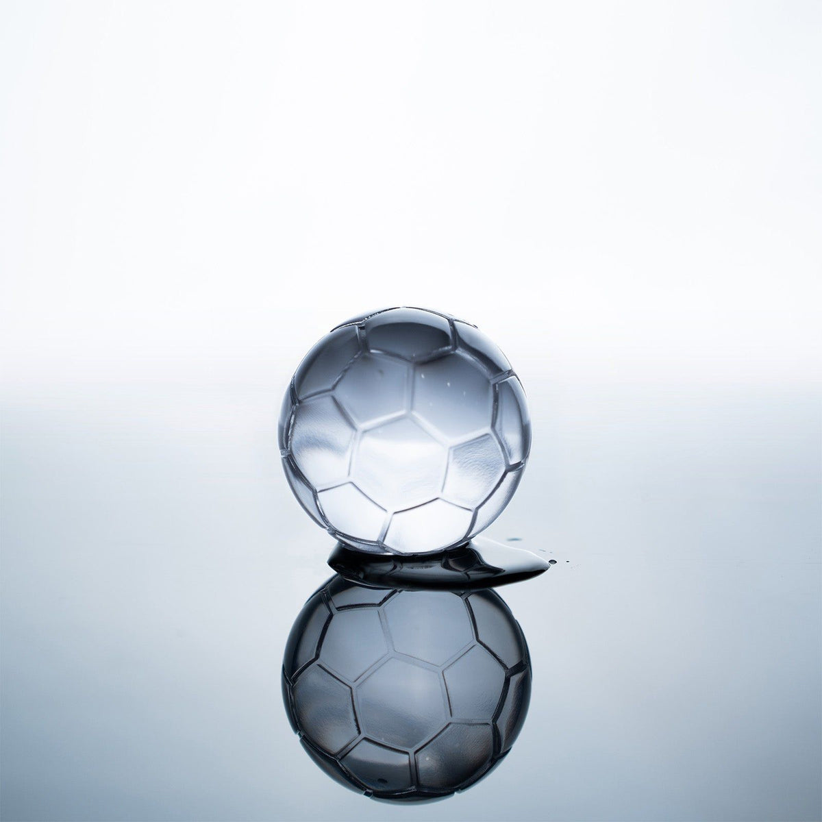 7 Must-Have Football Ice Molds for Sports Fans This Holiday
