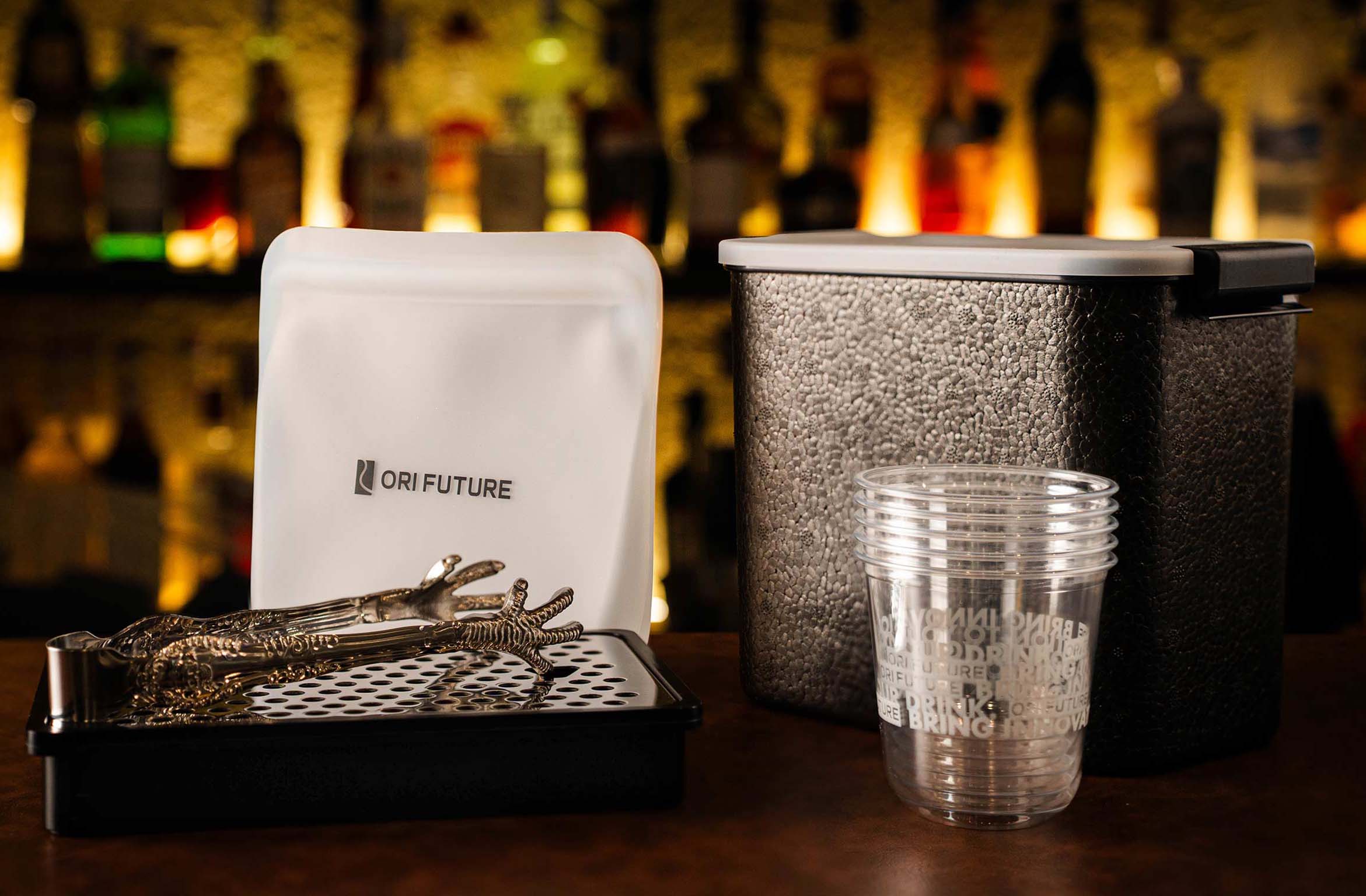 4 Steps to Make Clear Ice Cubes Boiling Water Method vs. Directional Freezing