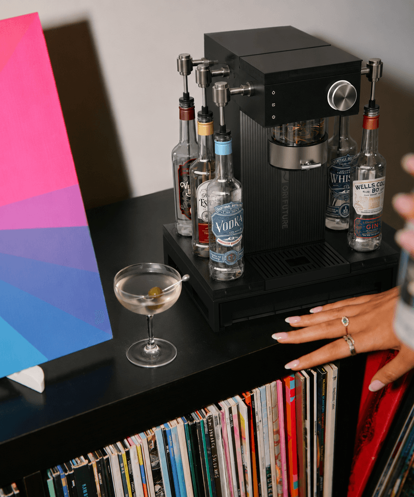 Cocktail presentation inspired by the ORI Mix library